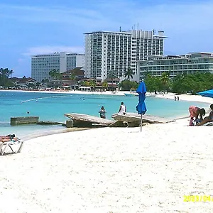 Resort Vacation, Ocho Ríos