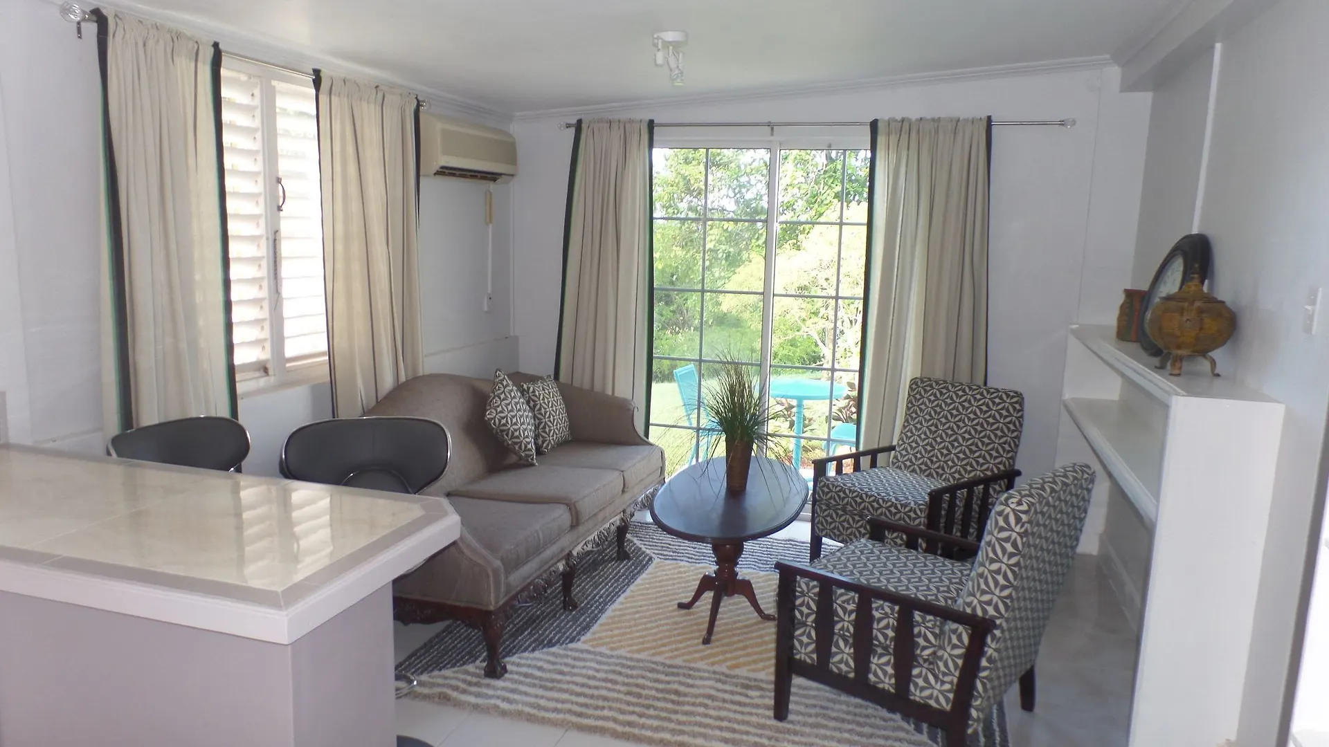 Upton Manor Apartment Ocho Rios