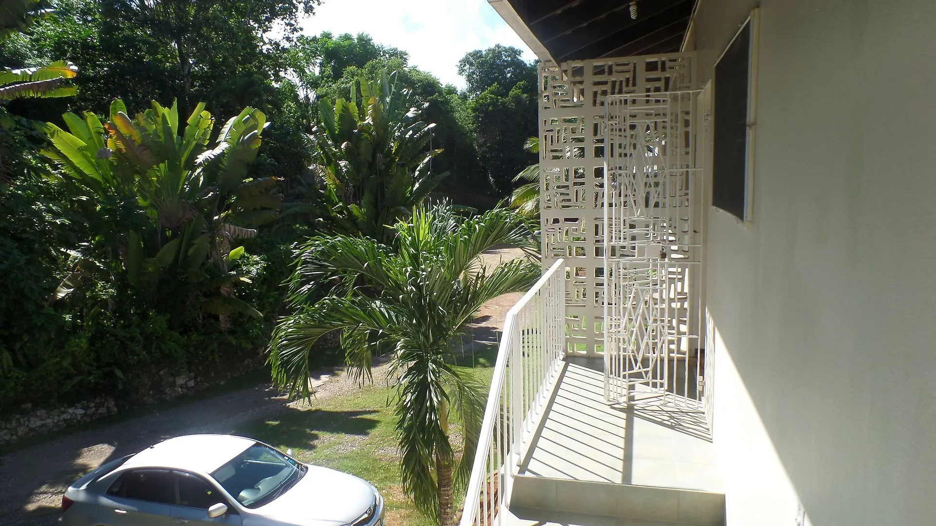 Upton Manor Apartment Ocho Rios 0*,